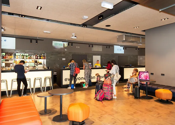 A&o Rhea Hotel