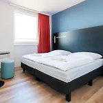 A&o Rhea Hotel