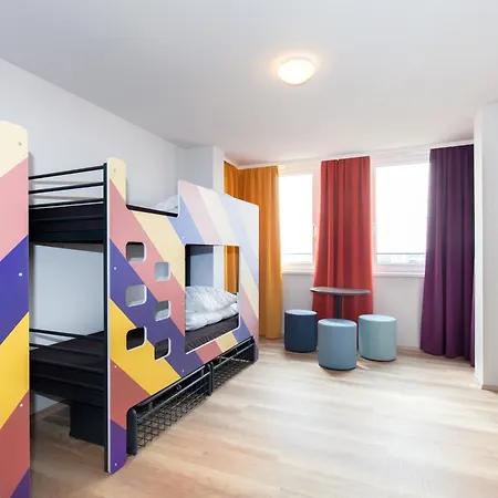 A&o Rhea Hostel *