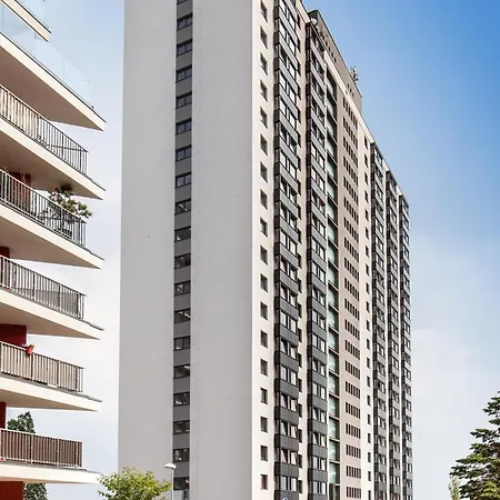 اي آند أو ريا 3* براغ